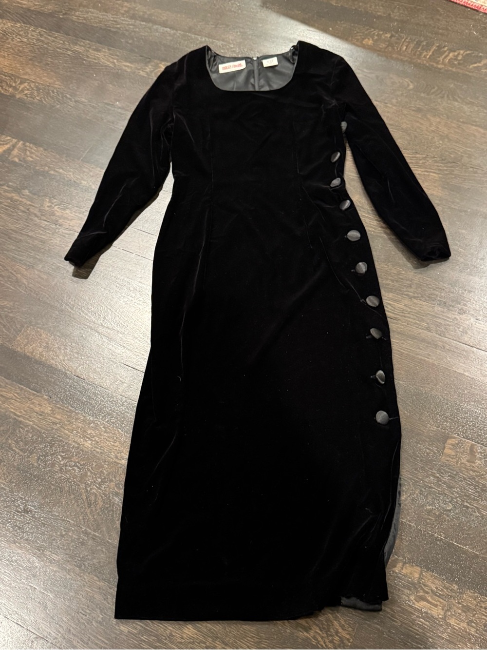 Vintage Maggy London Black Velvet Long Sleeve Maxi Dress size 6 Fits Modern XS/s